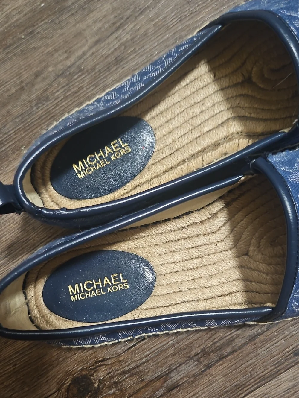 Euc Worn Sparingly 6.5 Michael Kors Blue Logo Canvas Espadrilles